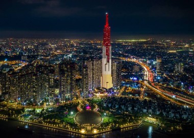 Căn hộ Landmark - vách kính ngăn phòng làm việc